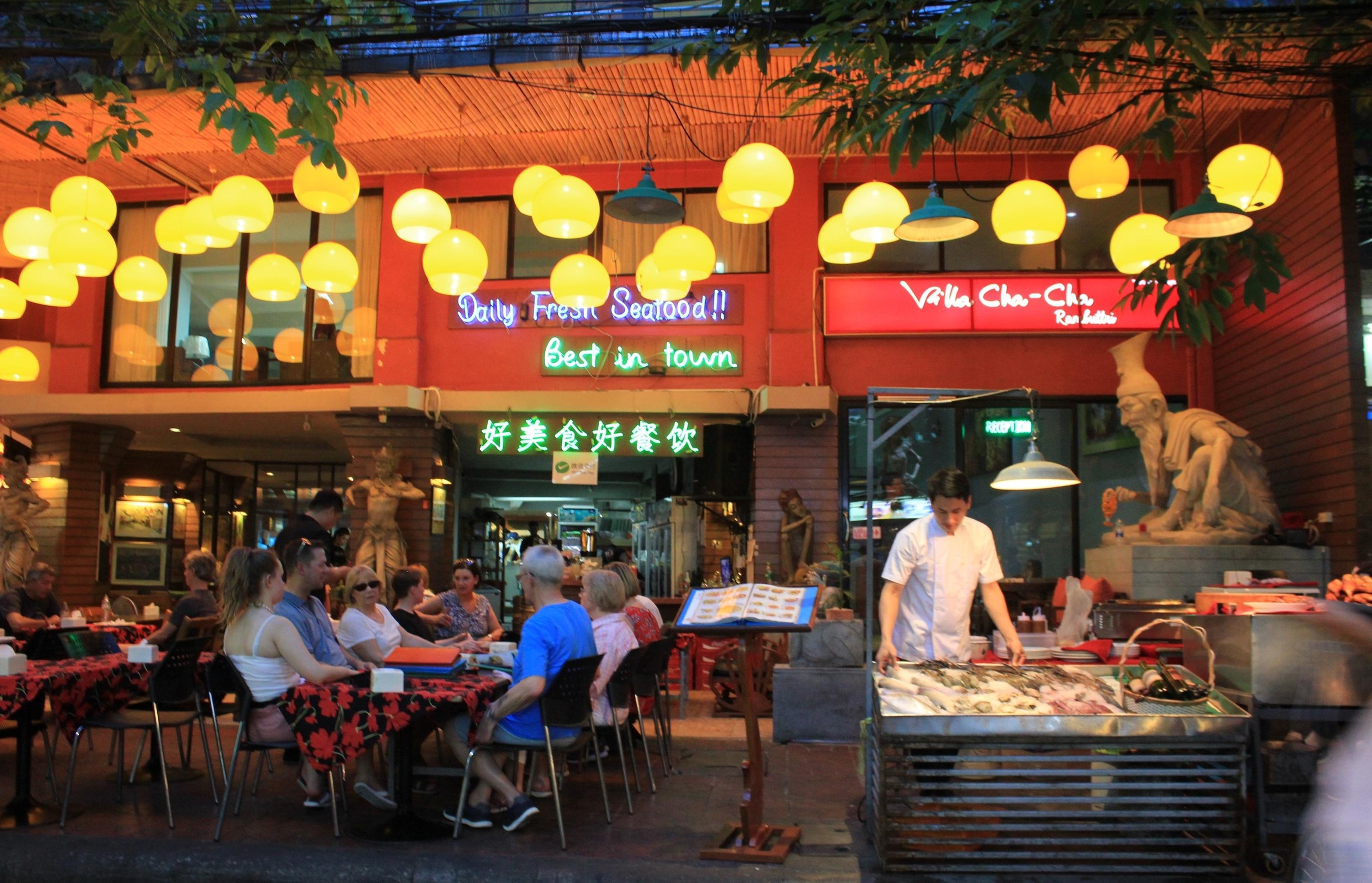 Villa Cha-Cha Khaosan Rambuttri Bangkok Exterior photo